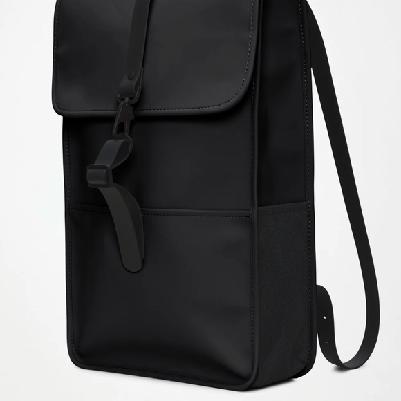 Rains Classic Backpack - Picture 4 of 4